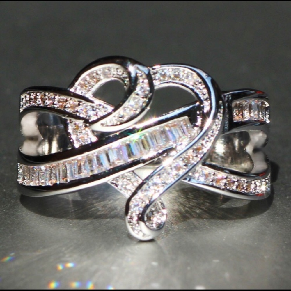 💥$25💥 NIB - Sterling Silver with White Sapphire